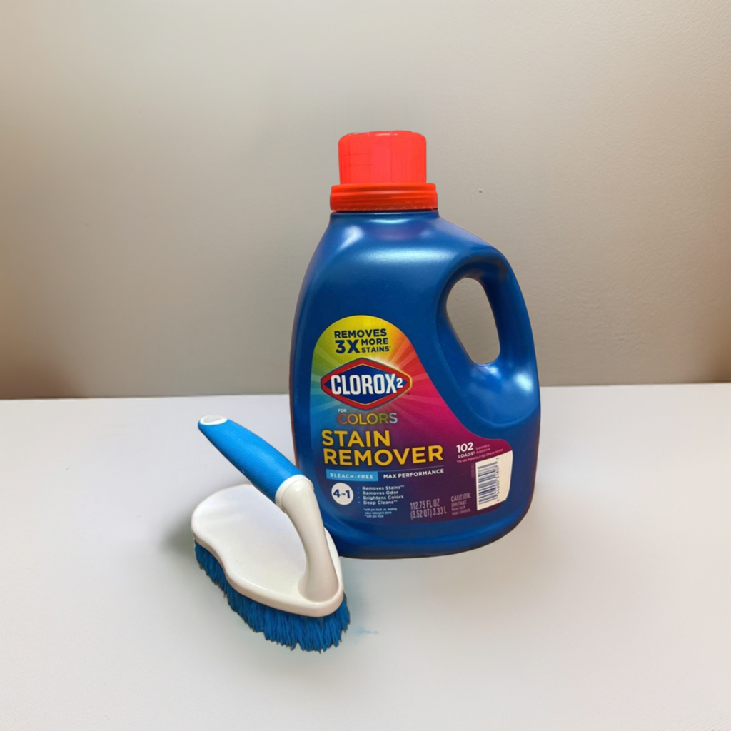 Clorox Max Performance Bleach-Free Stain Remover & Color Brightener, 112.75 Fl Oz, 102 Loads + Free Laundry Cleaning Brush